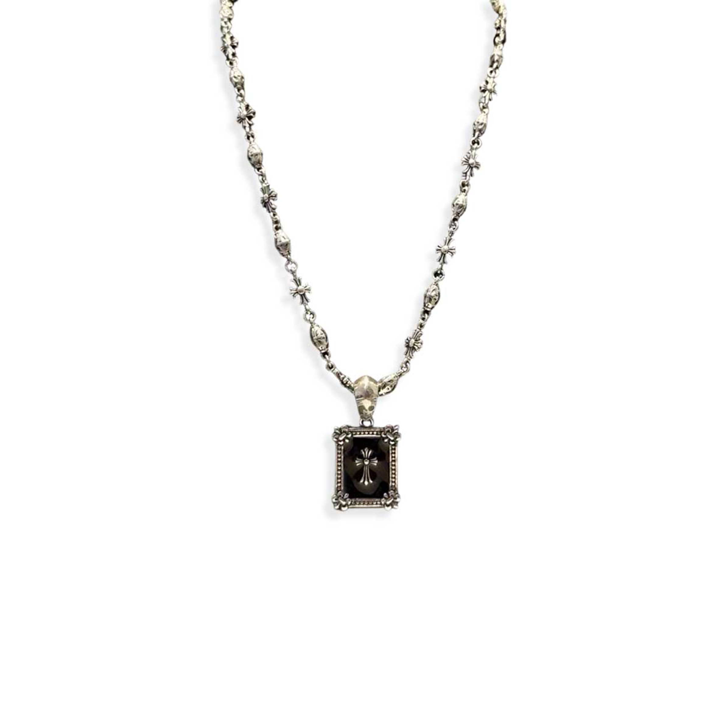 CHROME HEARTS CROSS NECKLACE 